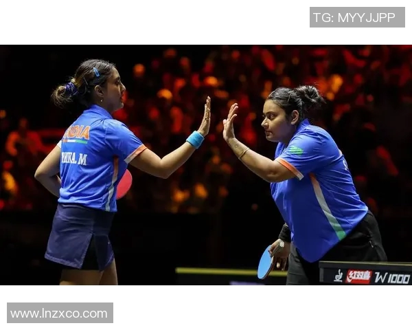 鏖战五局险胜 王晓彤徐奕携手晋级女双四强