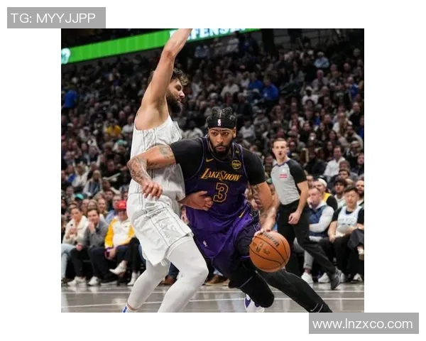 华盛顿22+8浓眉21+12 独行侠主场大胜湖人 华盛顿22+8浓眉21+12 独行侠主场大胜湖人