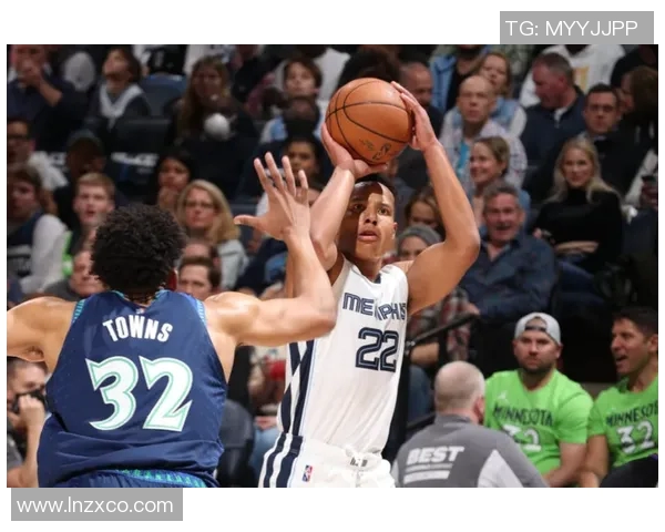 媒体人:贝恩看起来是即插即用型球员 到常规赛被证明啥都是幻觉 媒体人:贝恩看起来是即插即用型球员 到常规赛被证明啥都是幻觉