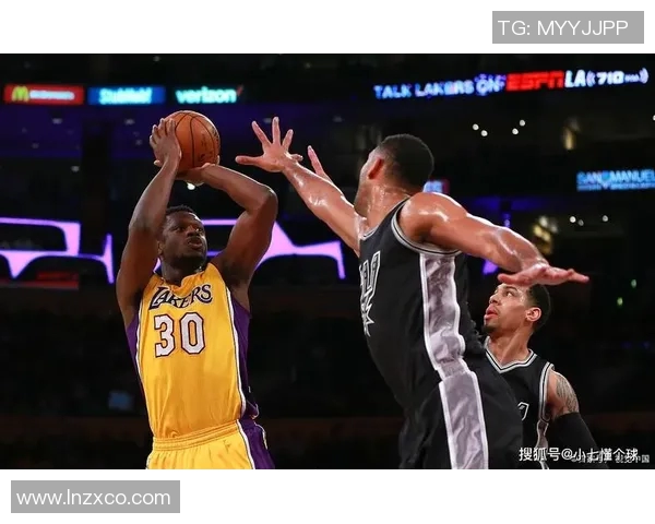 最人傻钱多的球队？薪资第7战绩倒数，签俩伪球星还想追毒瘤榜眼