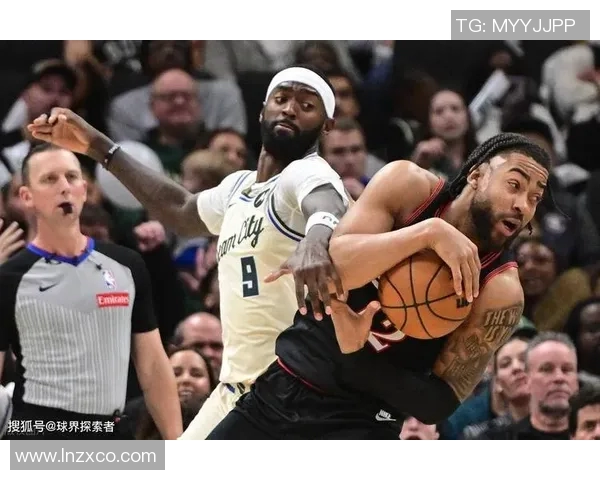 乔治21+5+3,马克西轰54分创生涯纪录,76人擒雄鹿终结交手8连败 乔治21+5+3,马克西轰54分创生涯纪录,76人擒雄鹿终结交手8连败