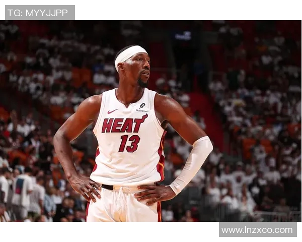 阿德巴约谈防守文班:需全队协作 他出手点太高 得打乱他的节奏 阿德巴约谈防守文班:需全队协作 他出手点太高 得打乱他的节奏