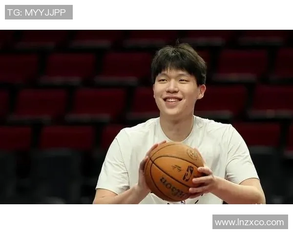 灰熊协防杨翰森,小杨正向影响比赛获认可 灰熊协防杨翰森,小杨正向影响比赛获认可