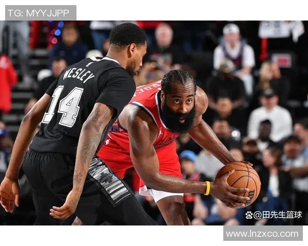 快船终迎赛季首个三连胜!登卡洛合轰93分太猛 博格丹伤退成唯一噩耗 快船终迎赛季首个三连胜!登卡洛合轰93分太猛 博格丹伤退成唯一噩耗